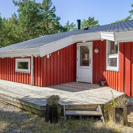 Kjempefint Hjem I Nexø Med Badstue Feriehus
